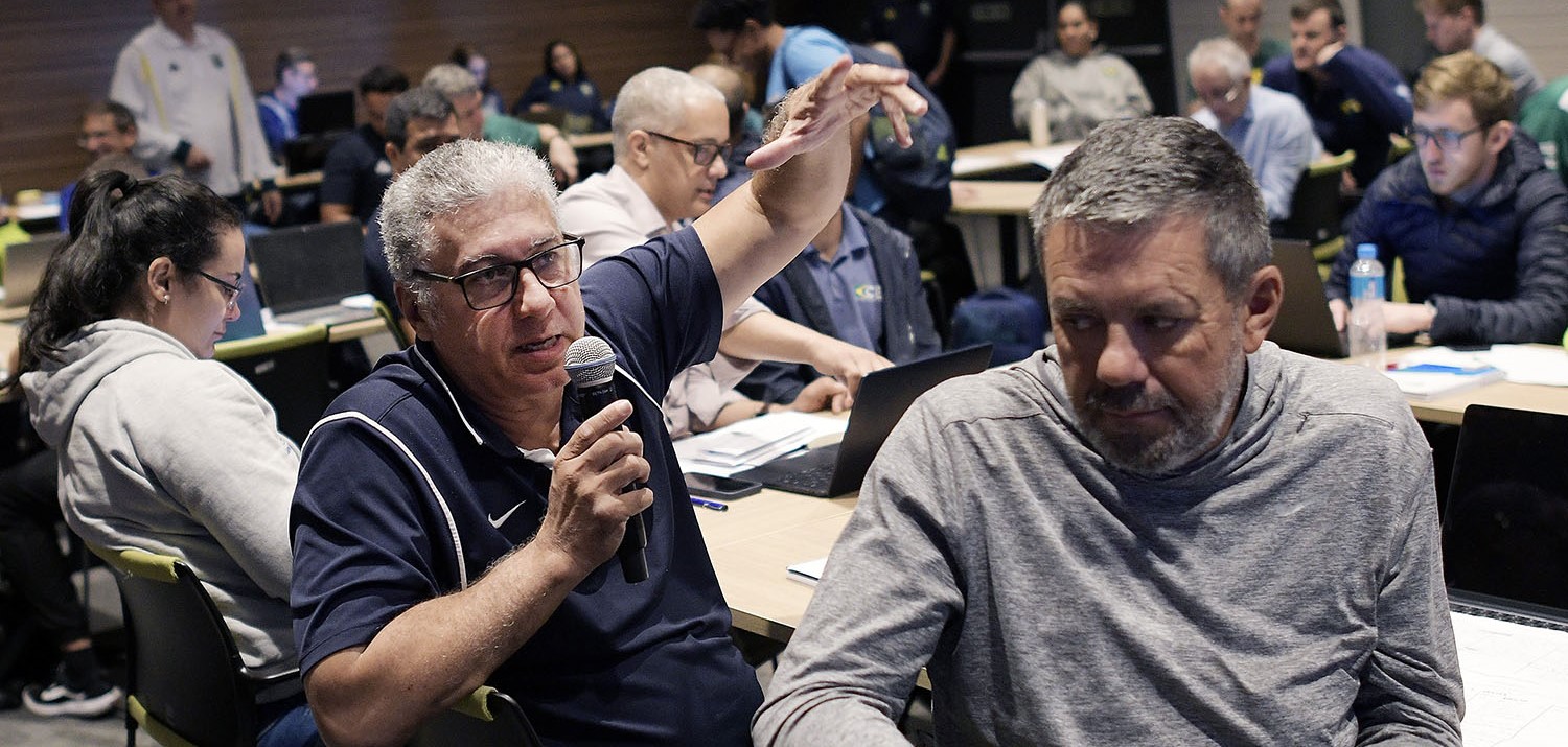 Patriota e Schmits no Workshop de Desenvolvimento Esportivo do COB